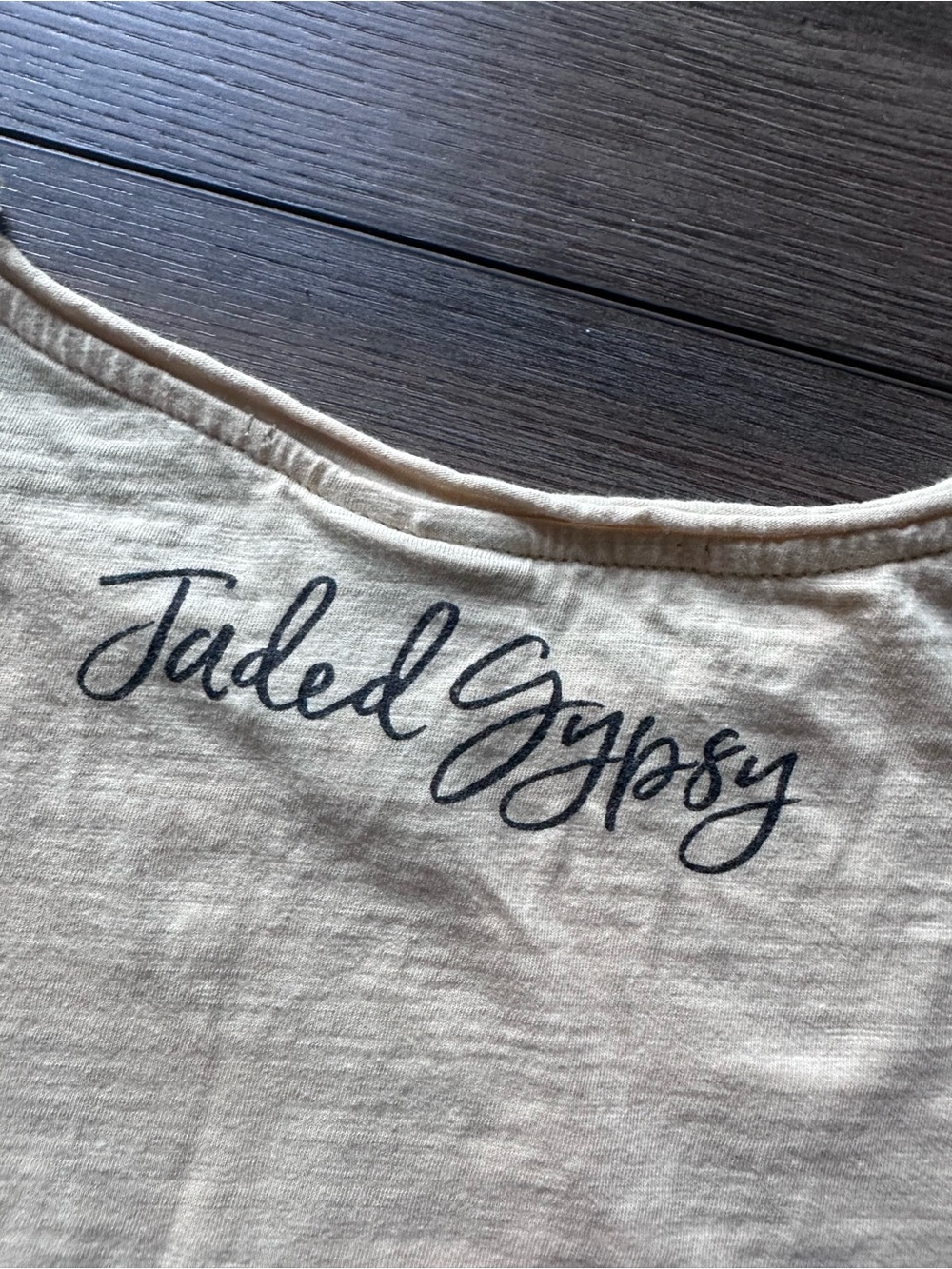 Jaded Gypsy Sacred Heart Graphic Tee Cream Boho Top Size S/M EUC - Picture 11 of 11
